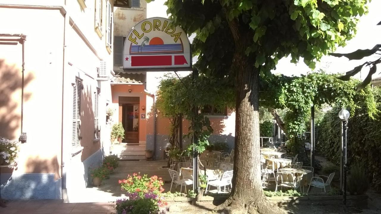 B&B Florida House Пассиньяно-суль-Тразимено Экстерьер фото