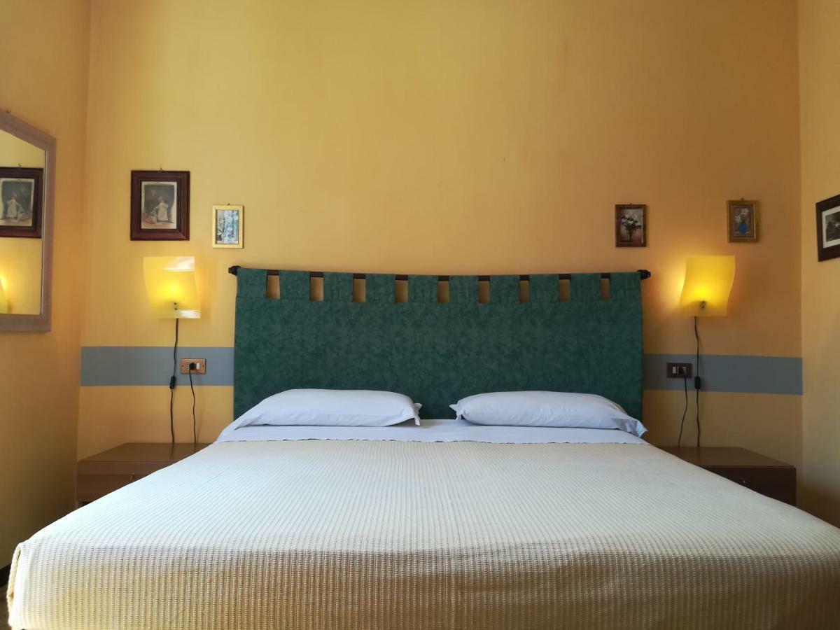 B&B Florida House Пассиньяно-суль-Тразимено Экстерьер фото